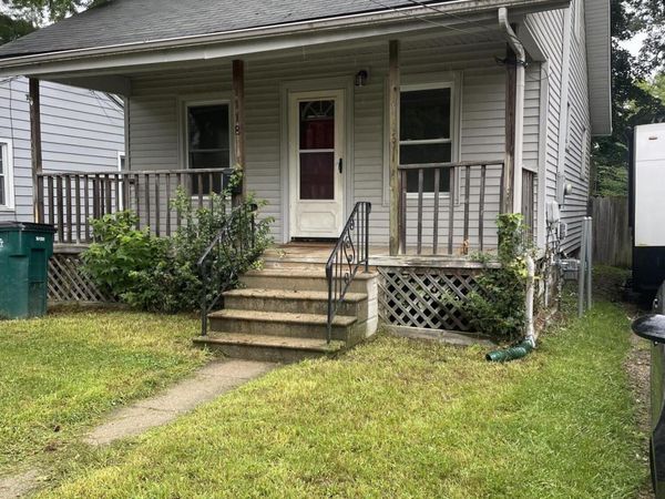 1118 Berten Street, Lansing, MI 48910