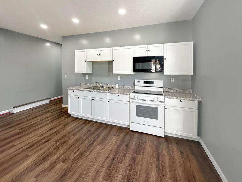118 S Valley Street, Corning, OH 43730 Photo 5
