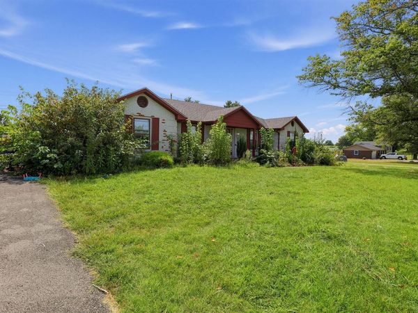 283 Mile Lane , Campbellsville, KY 42718
