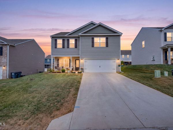 1117 Twelve Oaks Court, Blountville, TN 37617