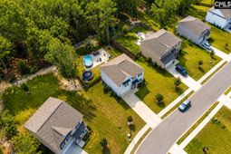 105 Shadowbrook Way photo 4