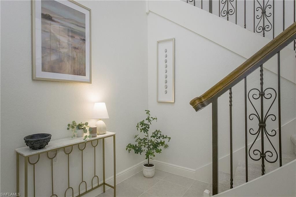3093 Aviamar Cir, Unit 7-203, Naples, FL 34114 Photo