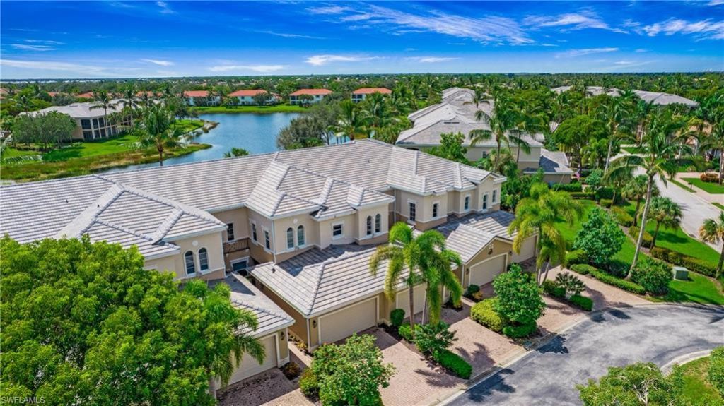 3093 Aviamar Cir, Unit 7-203, Naples, FL 34114 Photo
