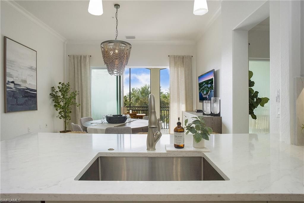 3093 Aviamar Cir, Unit 7-203, Naples, FL 34114 Photo