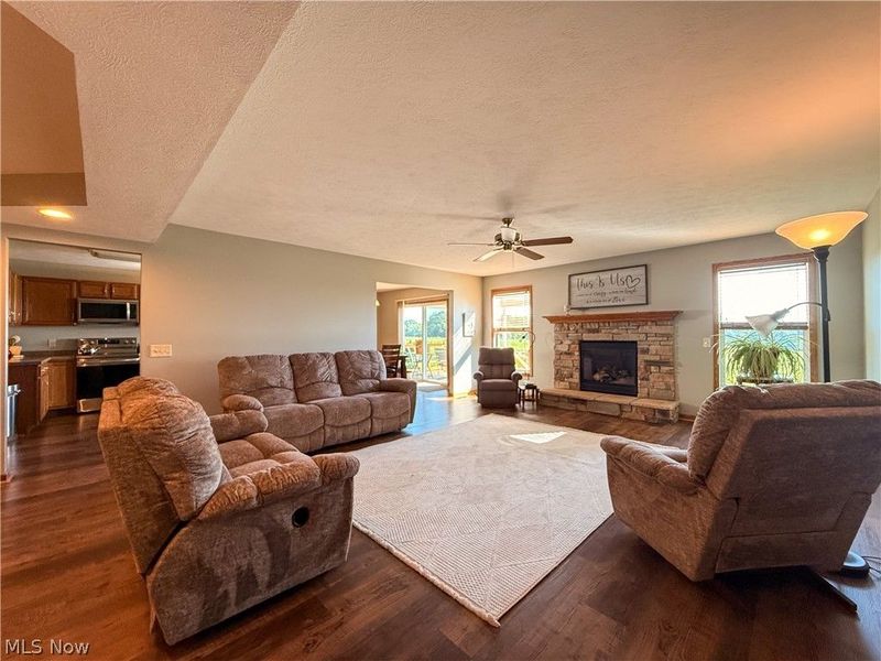 125 Pondview Circle, Rittman, OH 44270 Photo 3