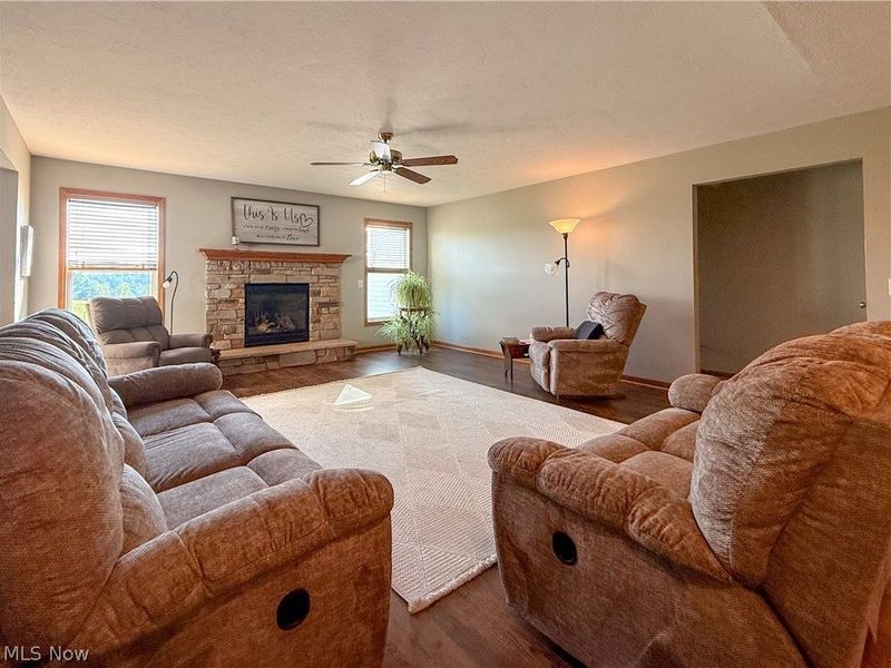 125 Pondview Circle, Rittman, OH 44270 Photo 5