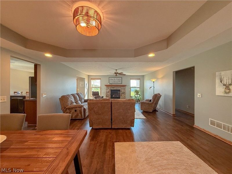 125 Pondview Circle, Rittman, OH 44270 Photo 7