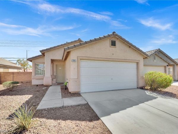 2315 Little Italy Avenue , North Las Vegas, NV 89031