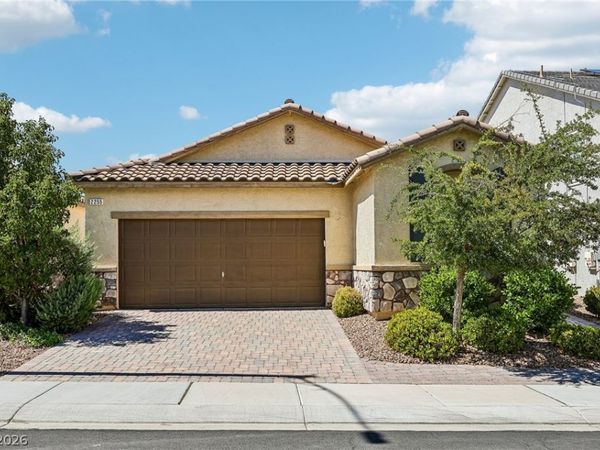 2255 Valdina Street , Henderson, NV 89044