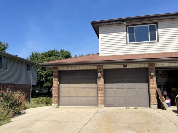 311 Dawn Court , Unit 2, Bloomingdale, IL 60108