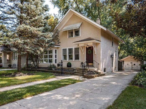 1344 Garfield Avenue , Aurora, IL 60506