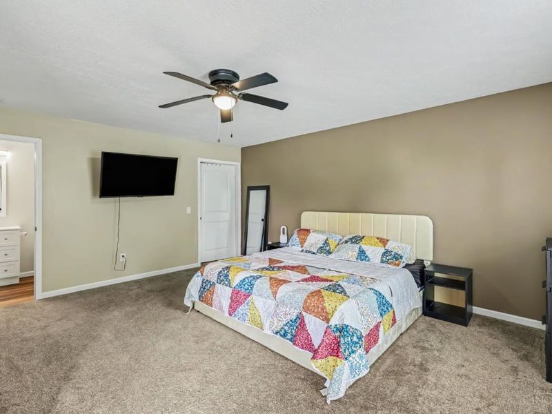 7425 King Road, Sardinia, OH 45171 Photo 7