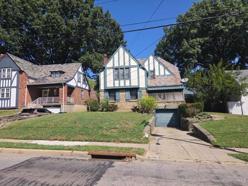 3236 Werk Road, Cincinnati, OH 45211 Photo 2