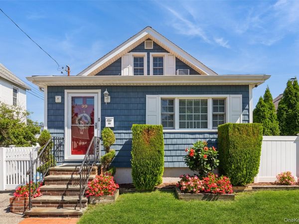 99 Barwick Street, Floral Park, NY 11001