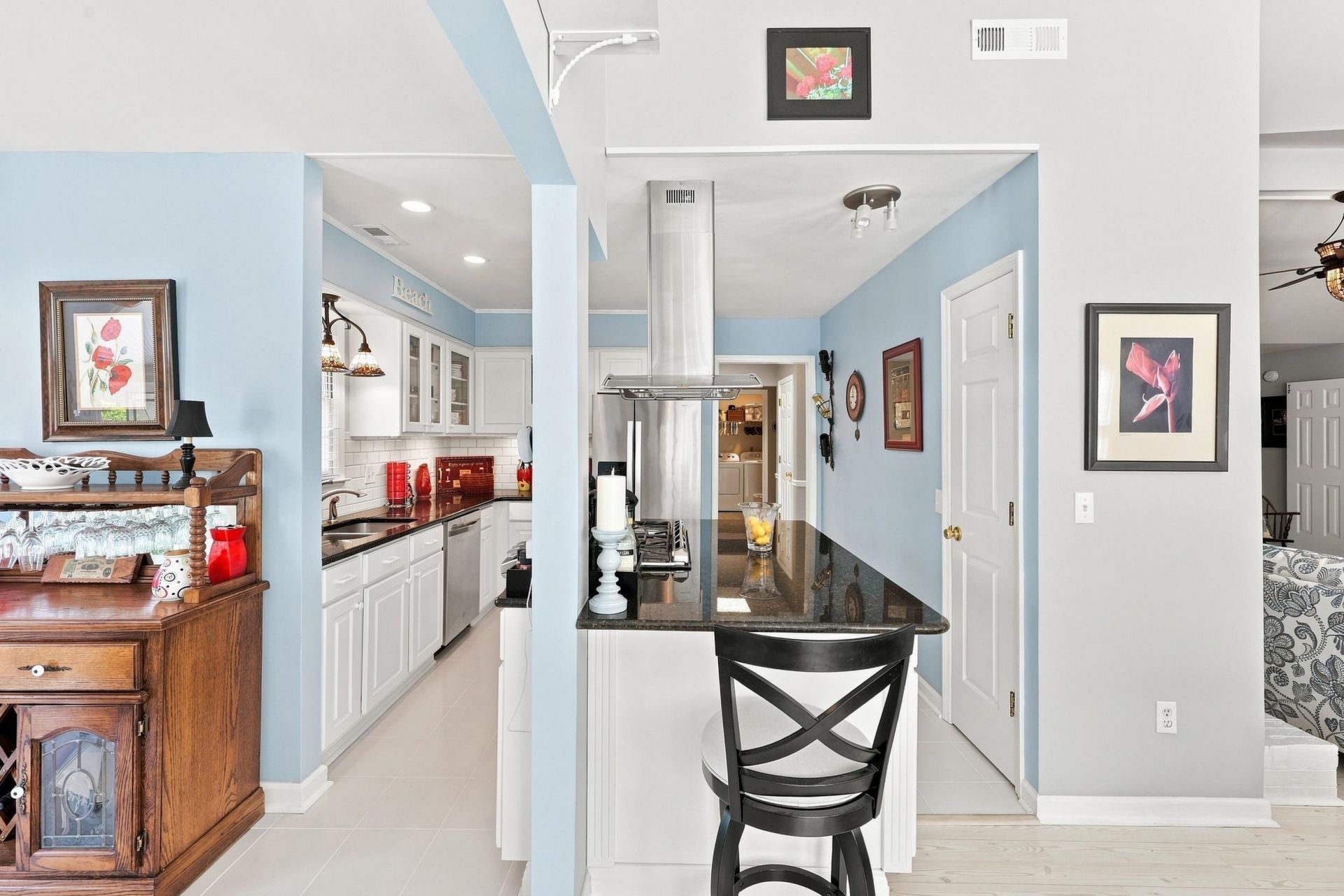 2012 Ladybank Dr. Photo 12