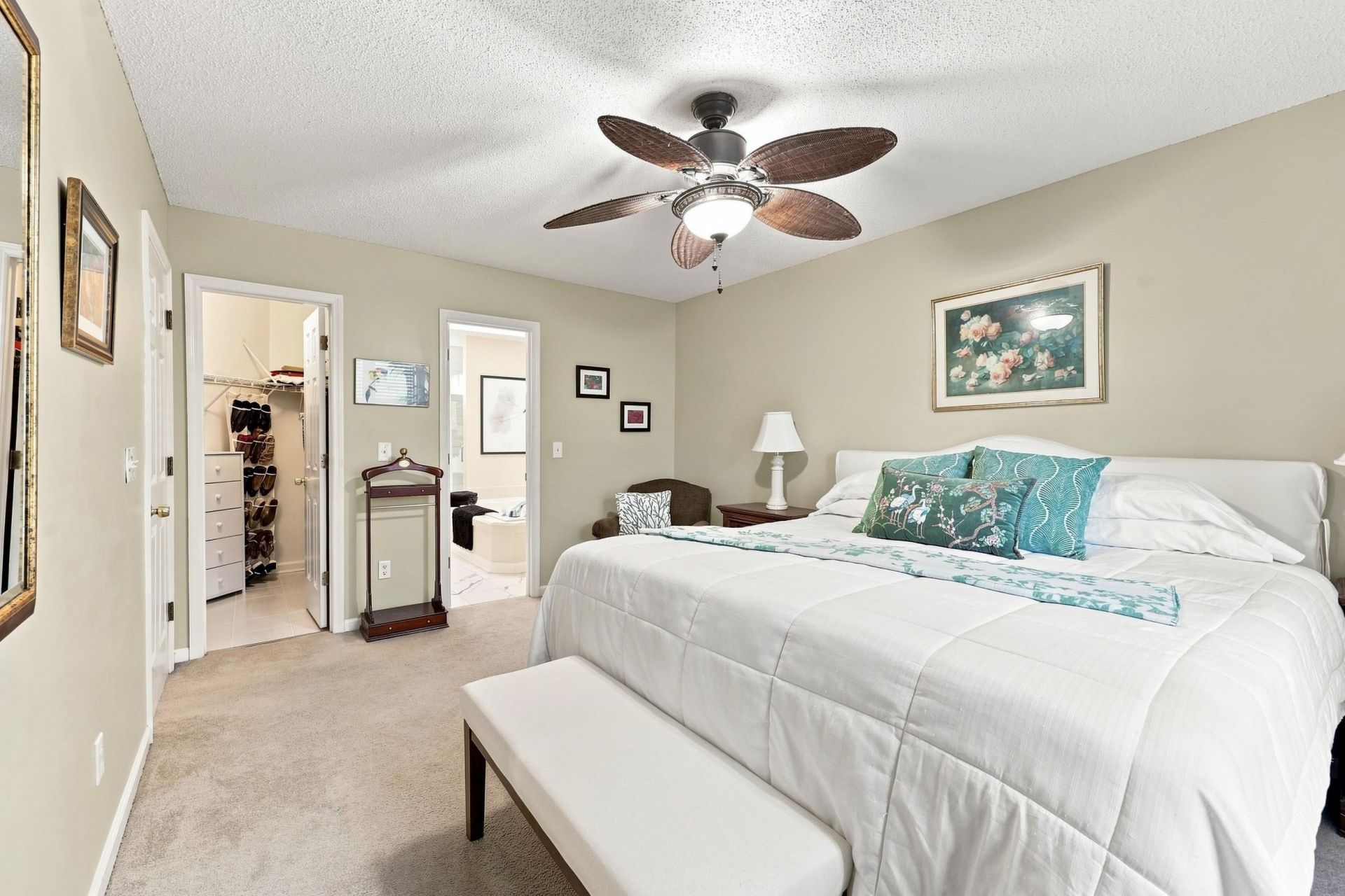 2012 Ladybank Dr. Photo 23