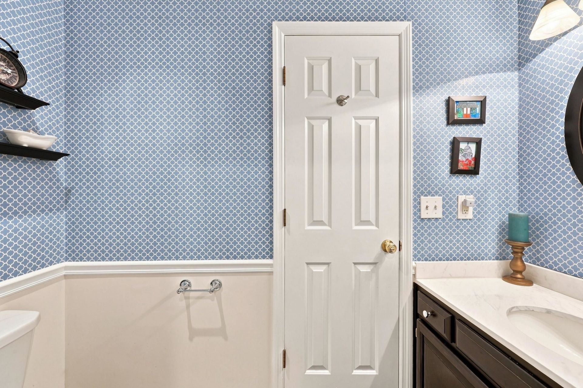 2012 Ladybank Dr. Photo 32