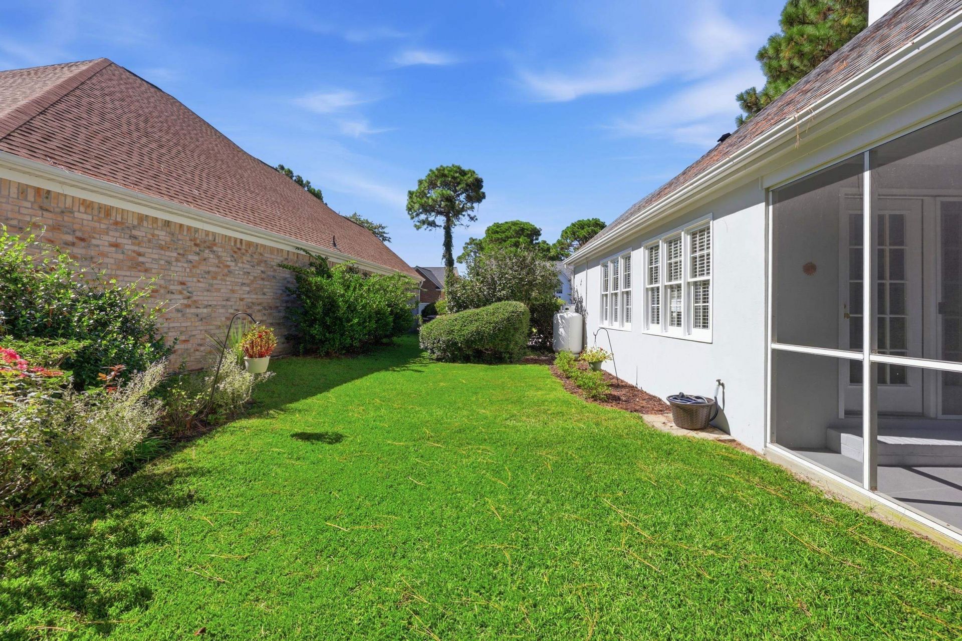 2012 Ladybank Dr. Photo 39