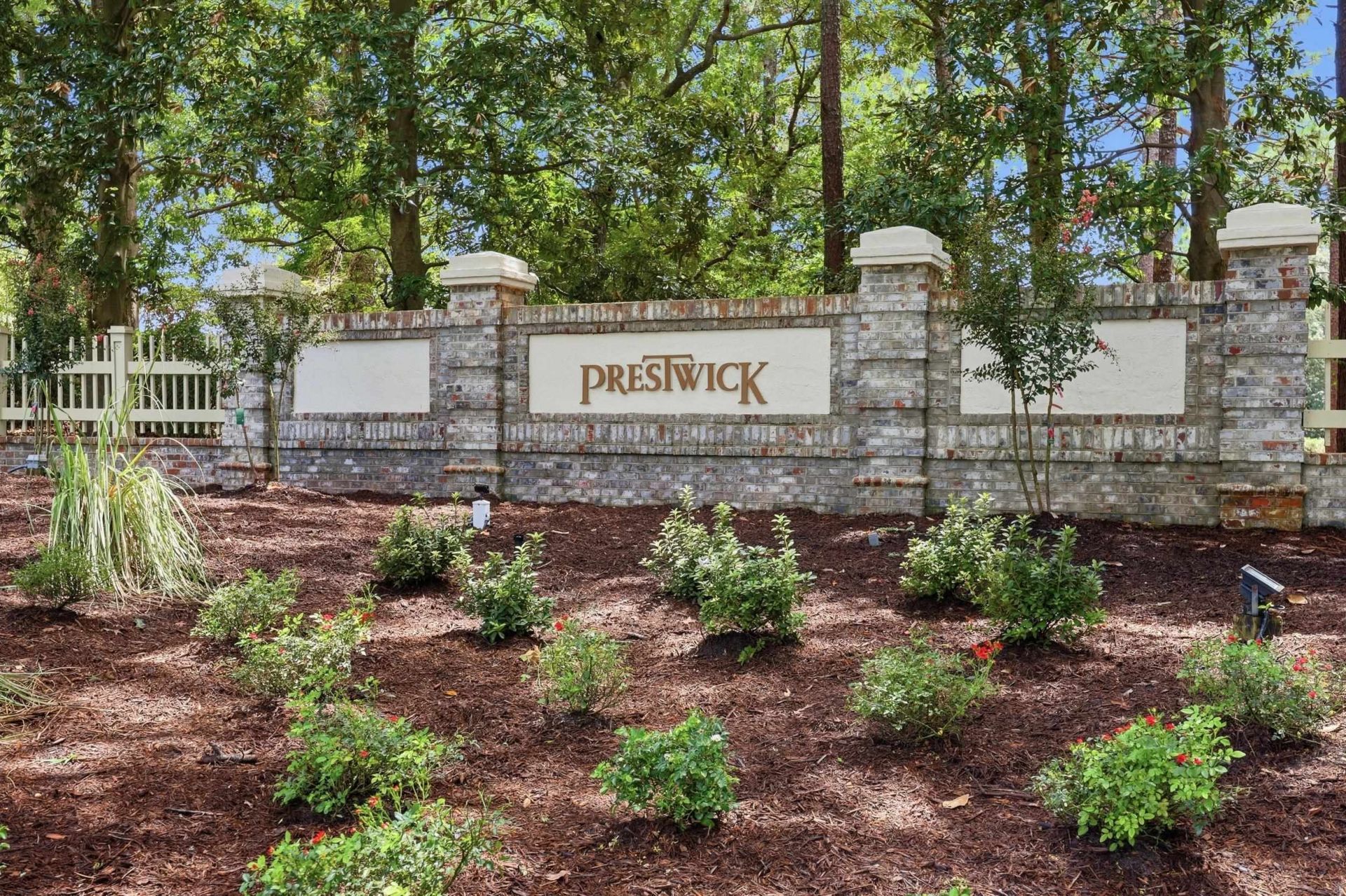 2012 Ladybank Dr. Photo 49