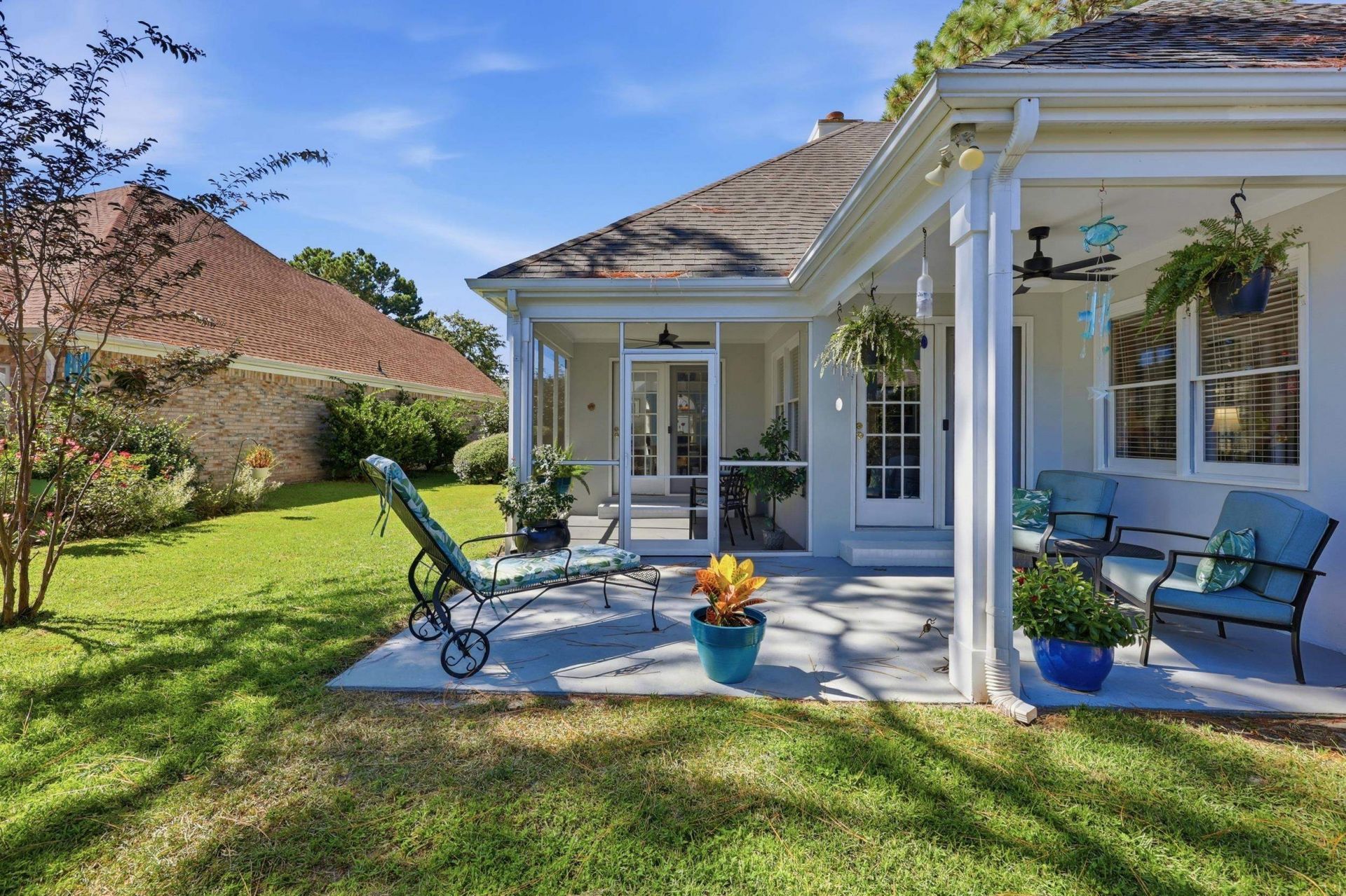 2012 Ladybank Dr. Photo 6