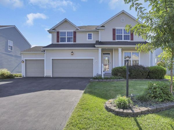 109 Addax Drive , Etna, OH 43062
