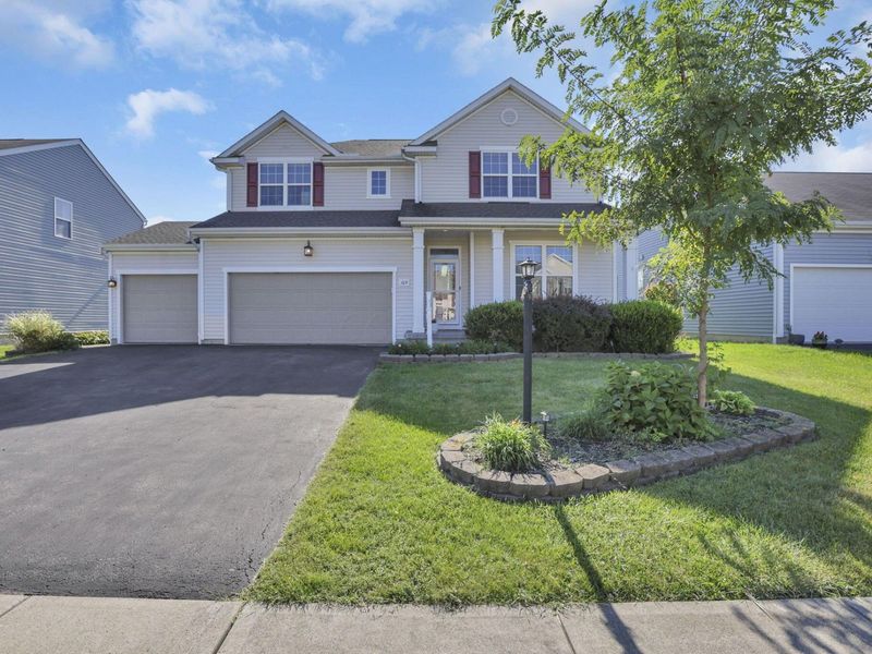 109 Addax Drive, Etna, OH 43062 Photo 2