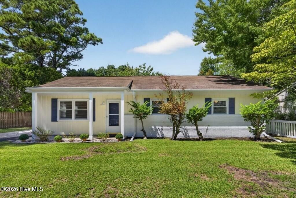 159 Horndale Drive, Wilmington, NC 28409 Main Photo