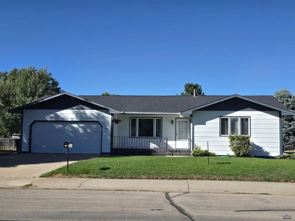308 ORIOLE DR, Spearfish, SD 57783