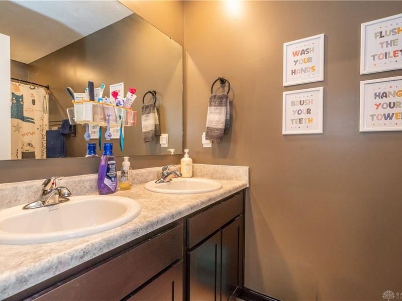 1016 Redwood Road, Clayton, OH 45315 Photo 36