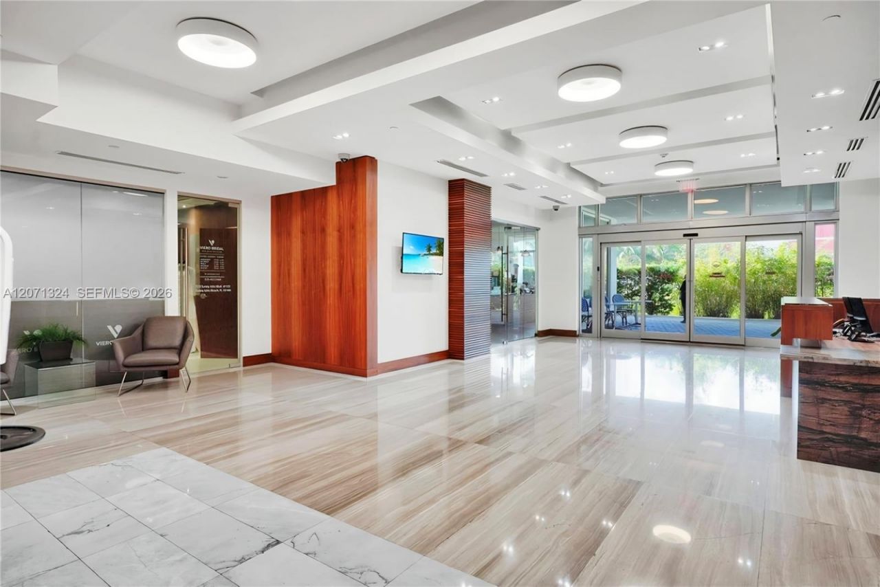 323 Sunny Isles Blvd, Sunny Isles Beach, FL 33160 Photo