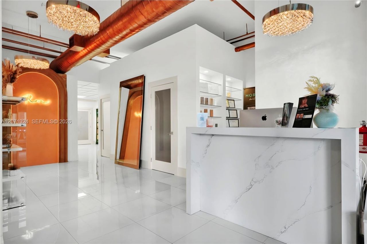 323 Sunny Isles Blvd, Sunny Isles Beach, FL 33160 Photo