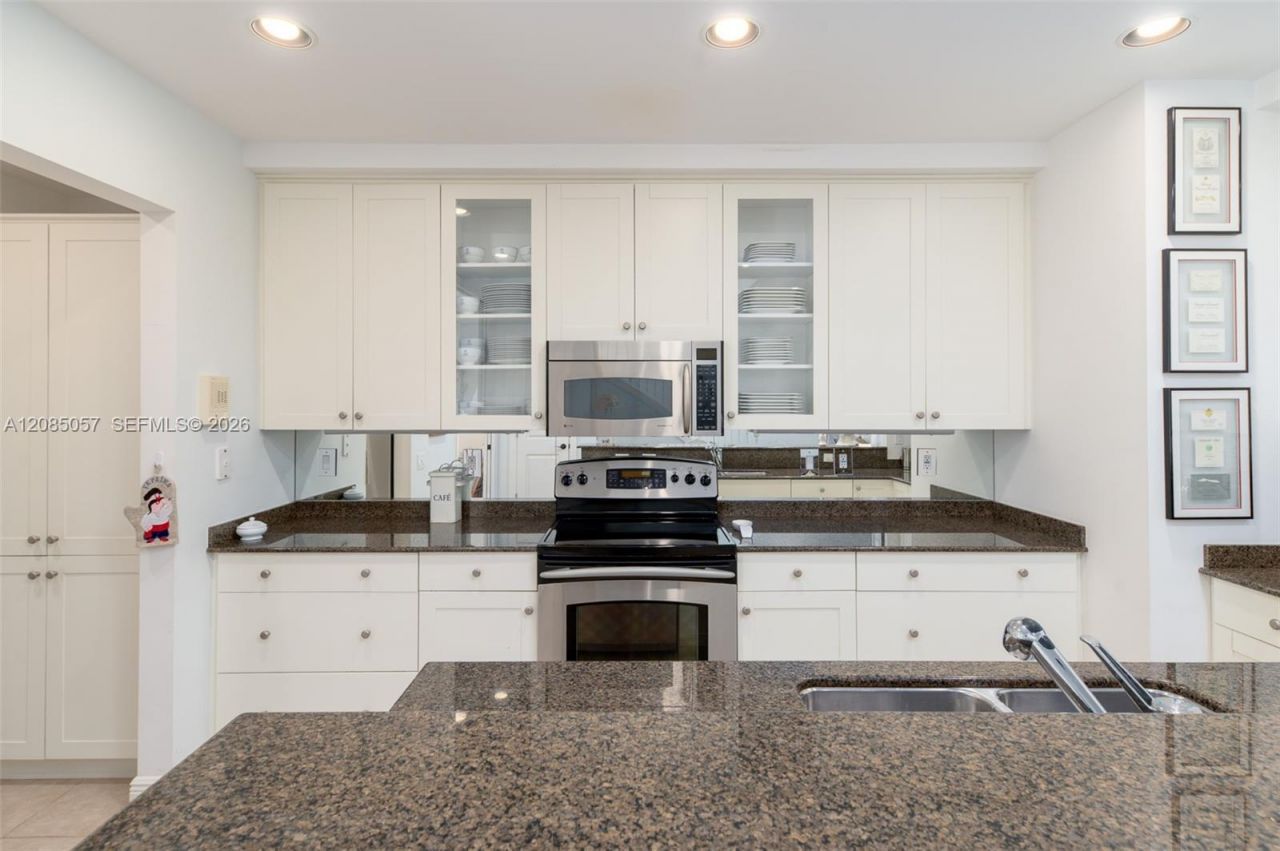 11675 SE Florida Ave, Unit 11675, Hobe Sound, FL 33455 Photo