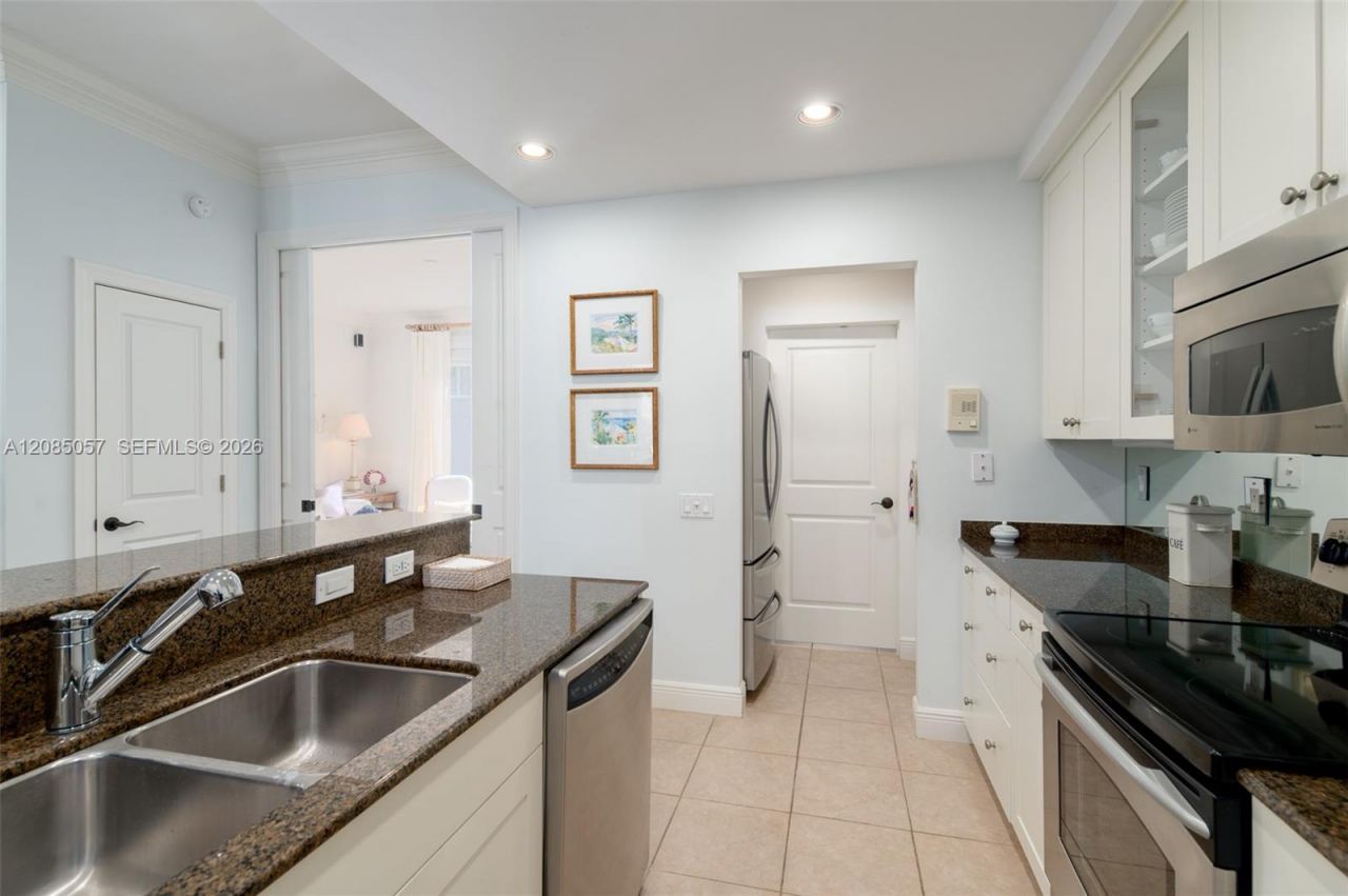 11675 SE Florida Ave, Unit 11675, Hobe Sound, FL 33455 Photo