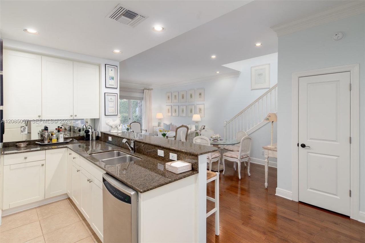 11675 SE Florida Ave, Unit 11675, Hobe Sound, FL 33455 Photo