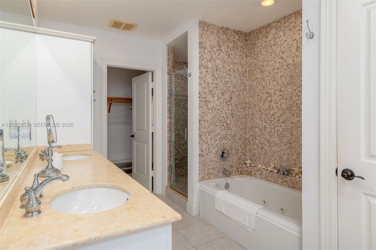 11675 SE Florida Ave, Unit 11675, Hobe Sound, FL 33455 Photo