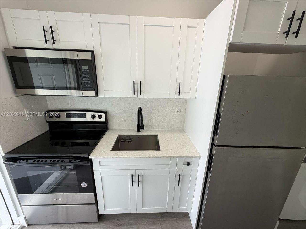 638 SW 21st Ave, Unit 3, Miami, FL 33135 Photo