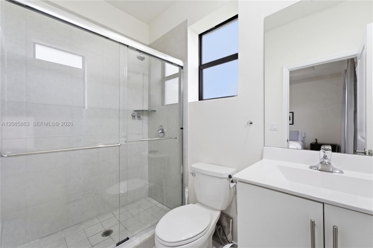 11467 W 34th Ct, Hialeah, FL 33018 Photo