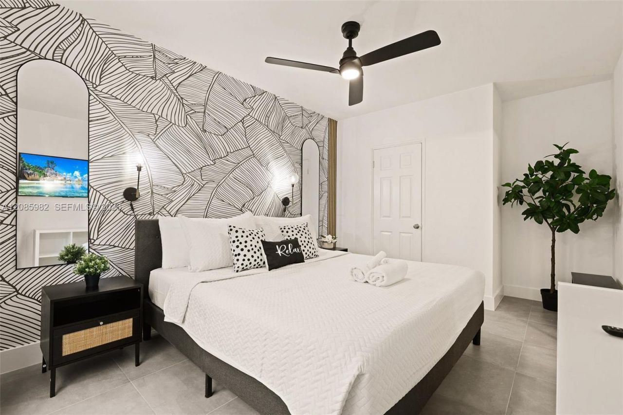 7340 Harding Ave, Unit 5, Miami Beach, FL 33141 Photo