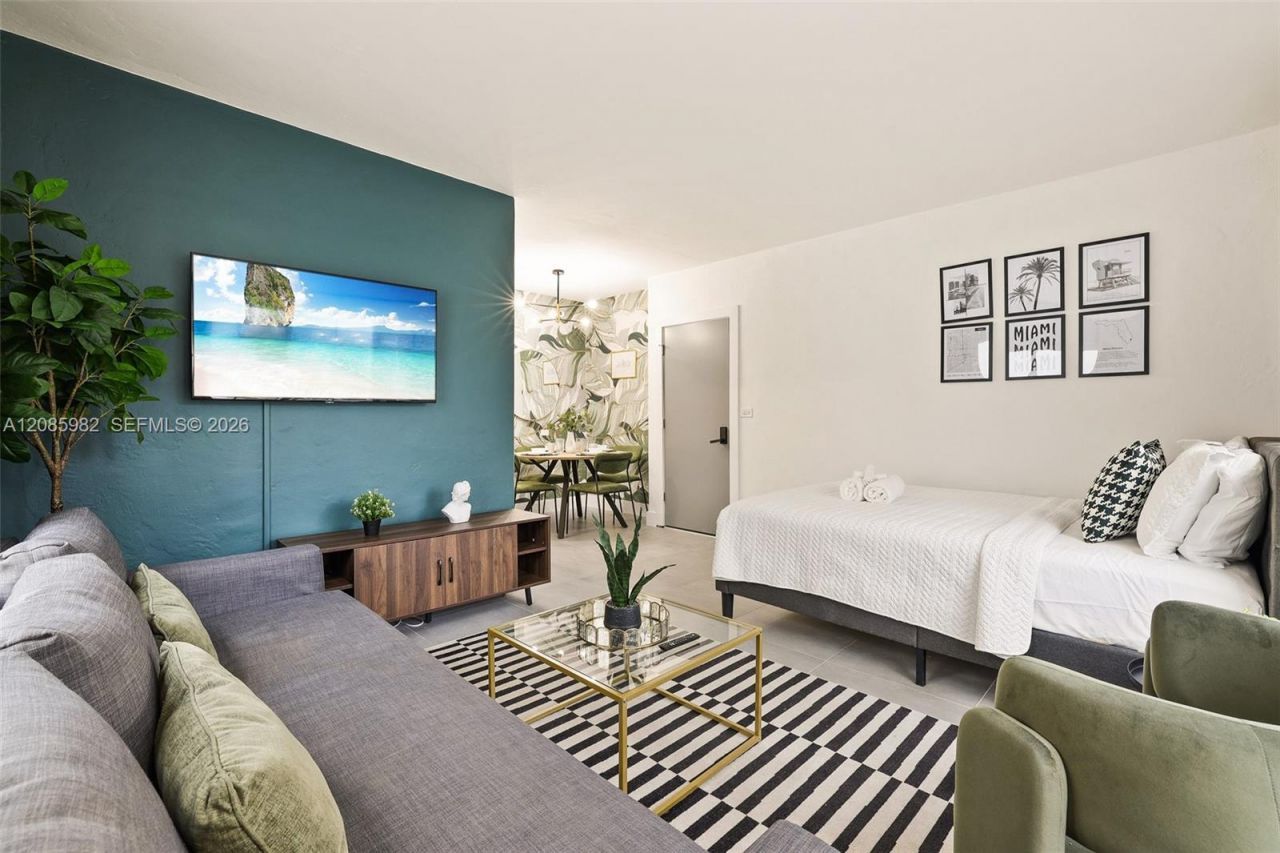 7340 Harding Ave, Unit 5, Miami Beach, FL 33141 Photo