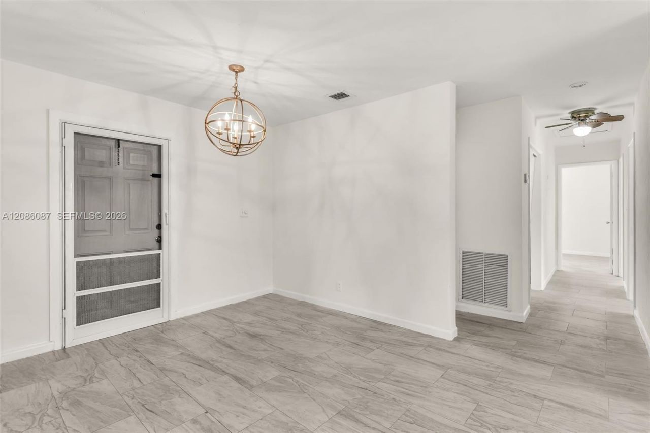 1851 N 69th Ave, Hollywood, FL 33024 Photo