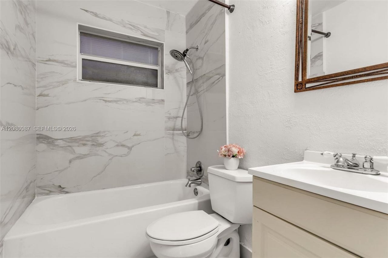 1851 N 69th Ave, Hollywood, FL 33024 Photo