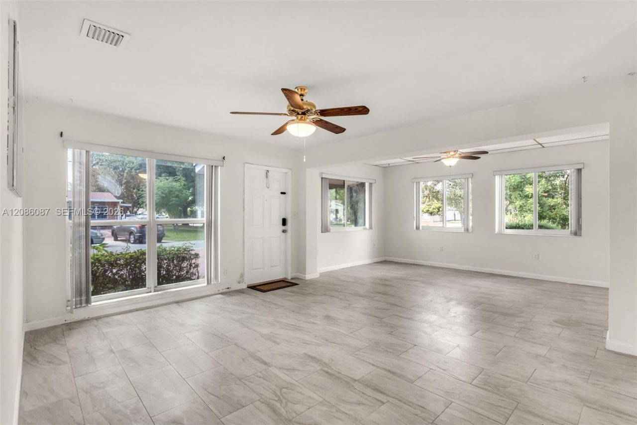 1851 N 69th Ave, Hollywood, FL 33024 Photo