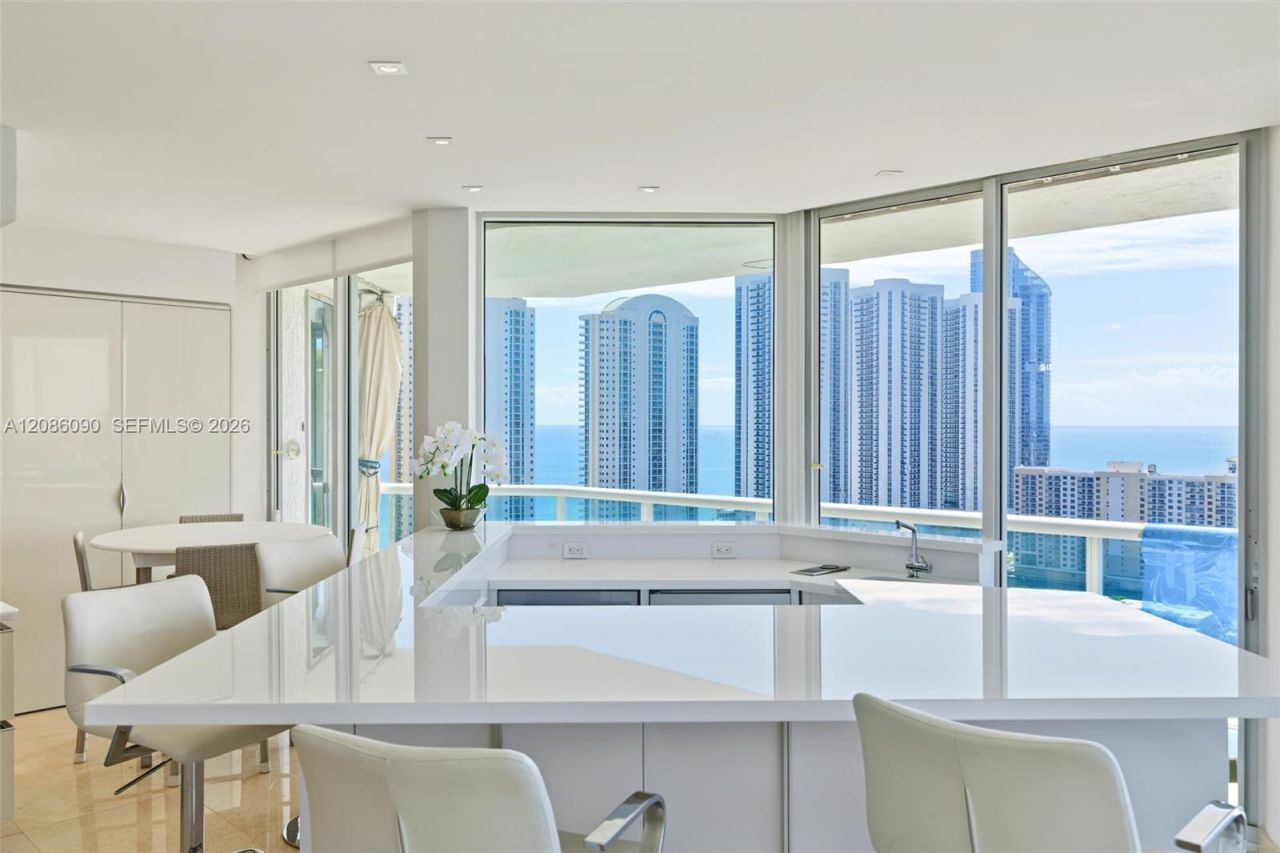 16500 Collins Ave, Unit 2654, Sunny Isles Beach, FL 33160 Photo