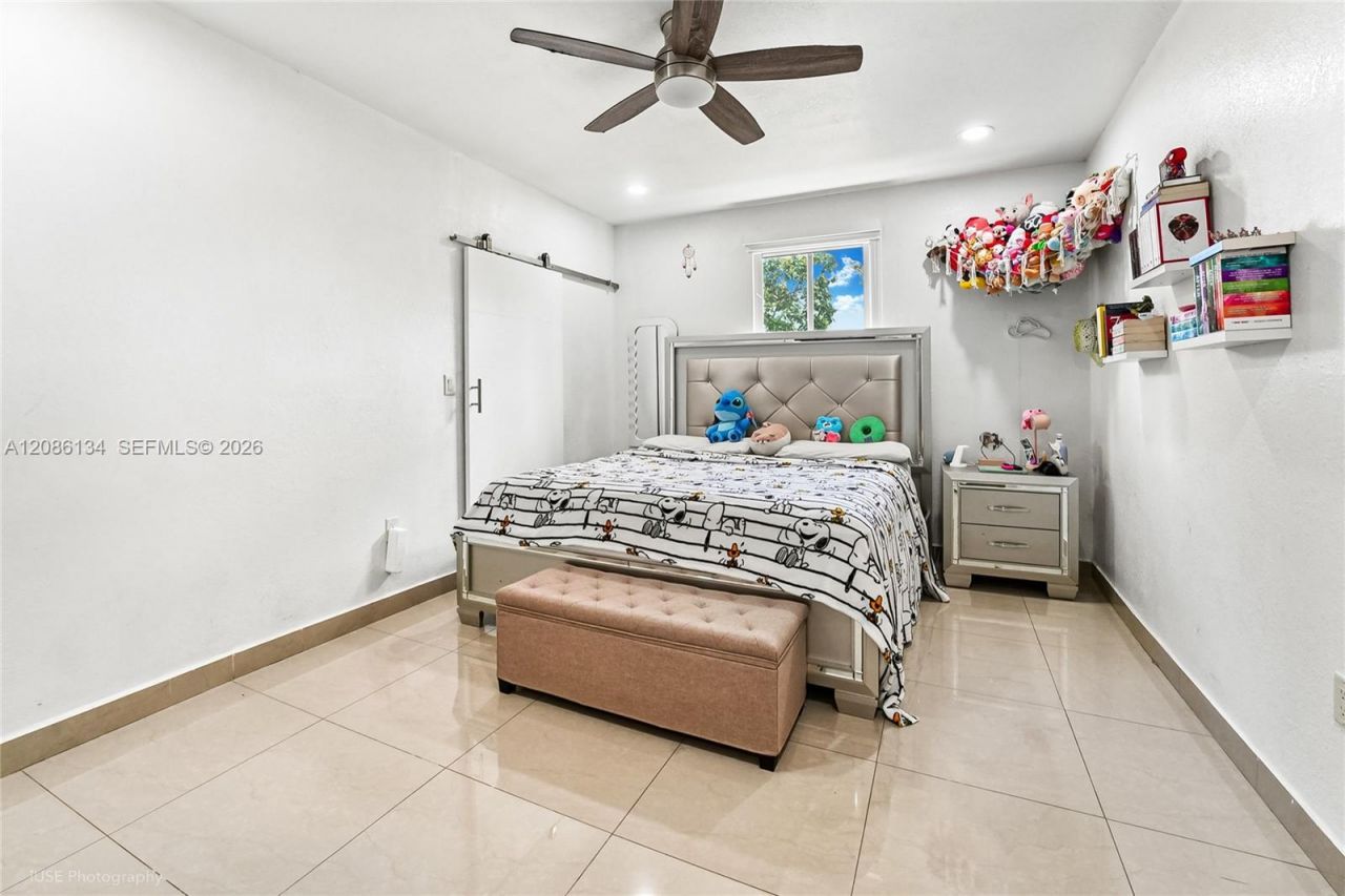 2934 NW 96th St, Miami, FL 33147 Photo