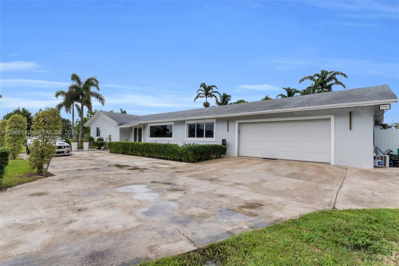 19245 SW 188th St, Miami, FL 33187 Photo