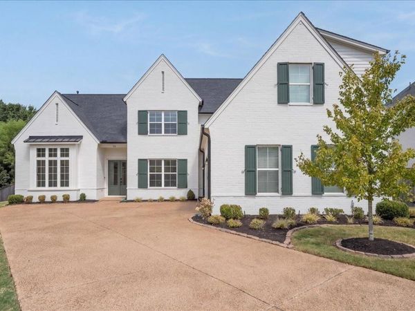 1748 N CHADWICK FARMS LOOP, Collierville, TN 38017