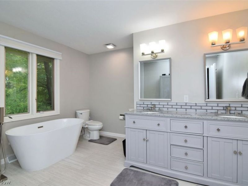 4240 Som Center Road, Moreland Hills, OH 44022 Photo 25