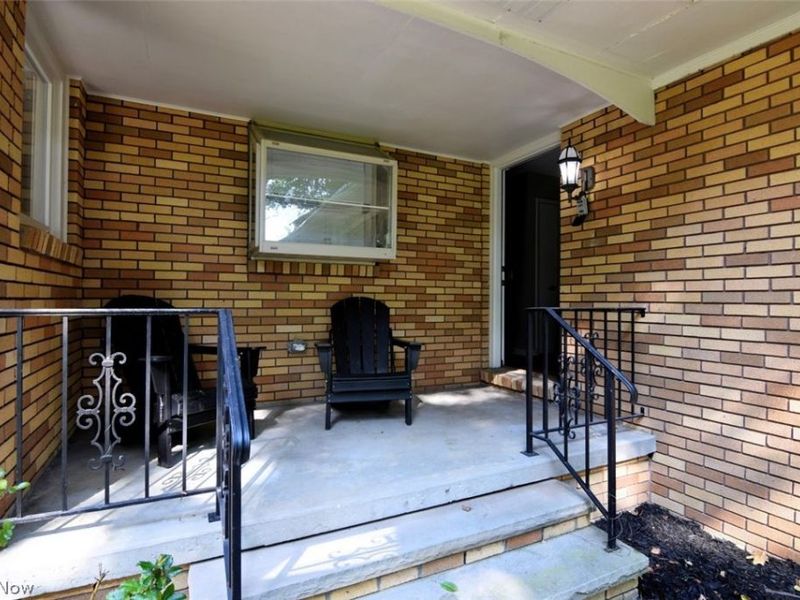 4240 Som Center Road, Moreland Hills, OH 44022 Photo 4