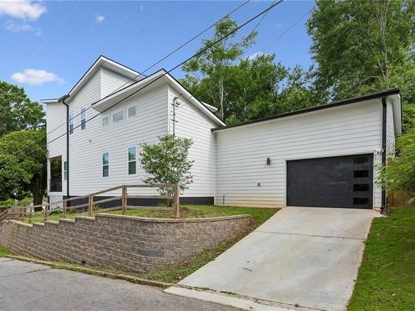 984 McDaniel Street SW, Atlanta, GA 30310