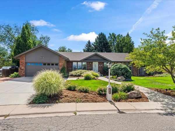 3035 Lakeshore Drive, Longmont, CO 80503
